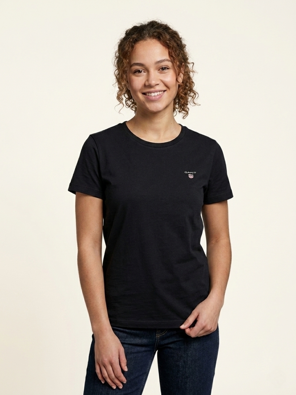 BNWT GANT Regular Shield SS T-Shirt Black Preppy Minimalist L Old Money Basic